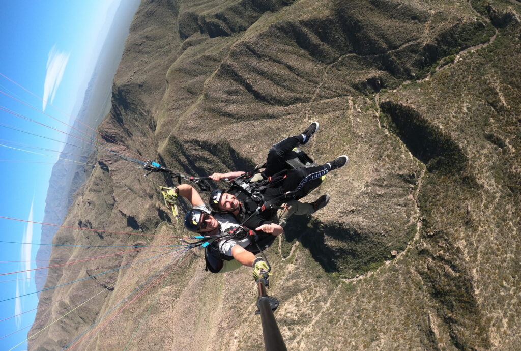 limite-de-peso-para-volar-parapente